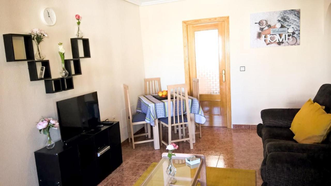 La Casita Blanca - Vistabella Golf Apartment โอริอุเอลา ภายนอก รูปภาพ